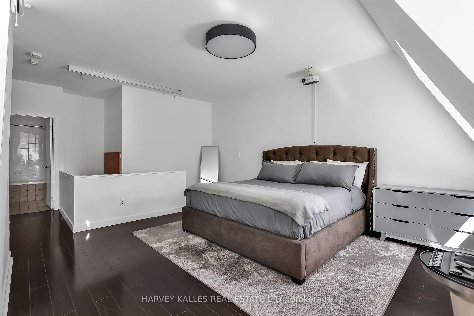500 Richmond Street Unit Ph29 photo 28