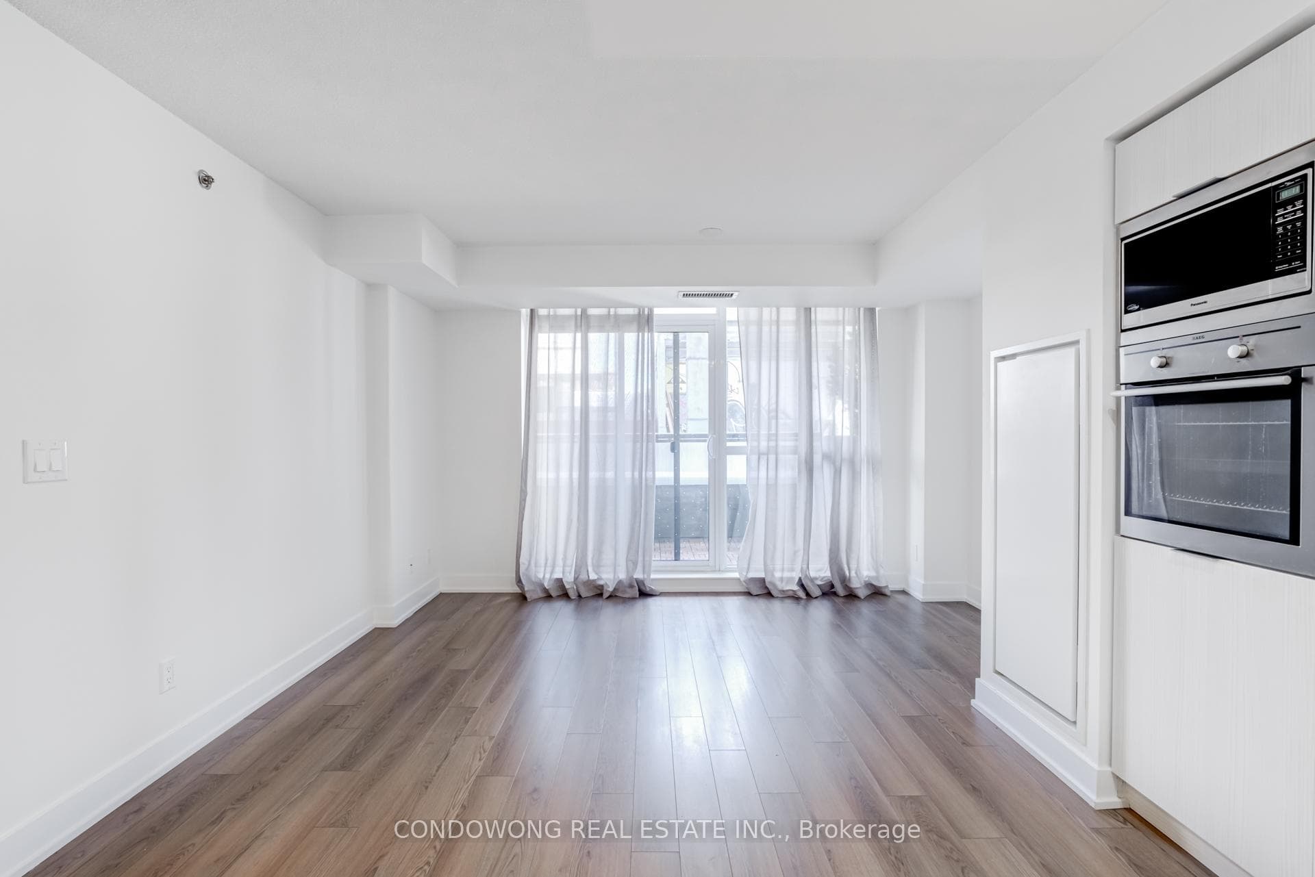 318 Richmond Street Unit 406 photo 11