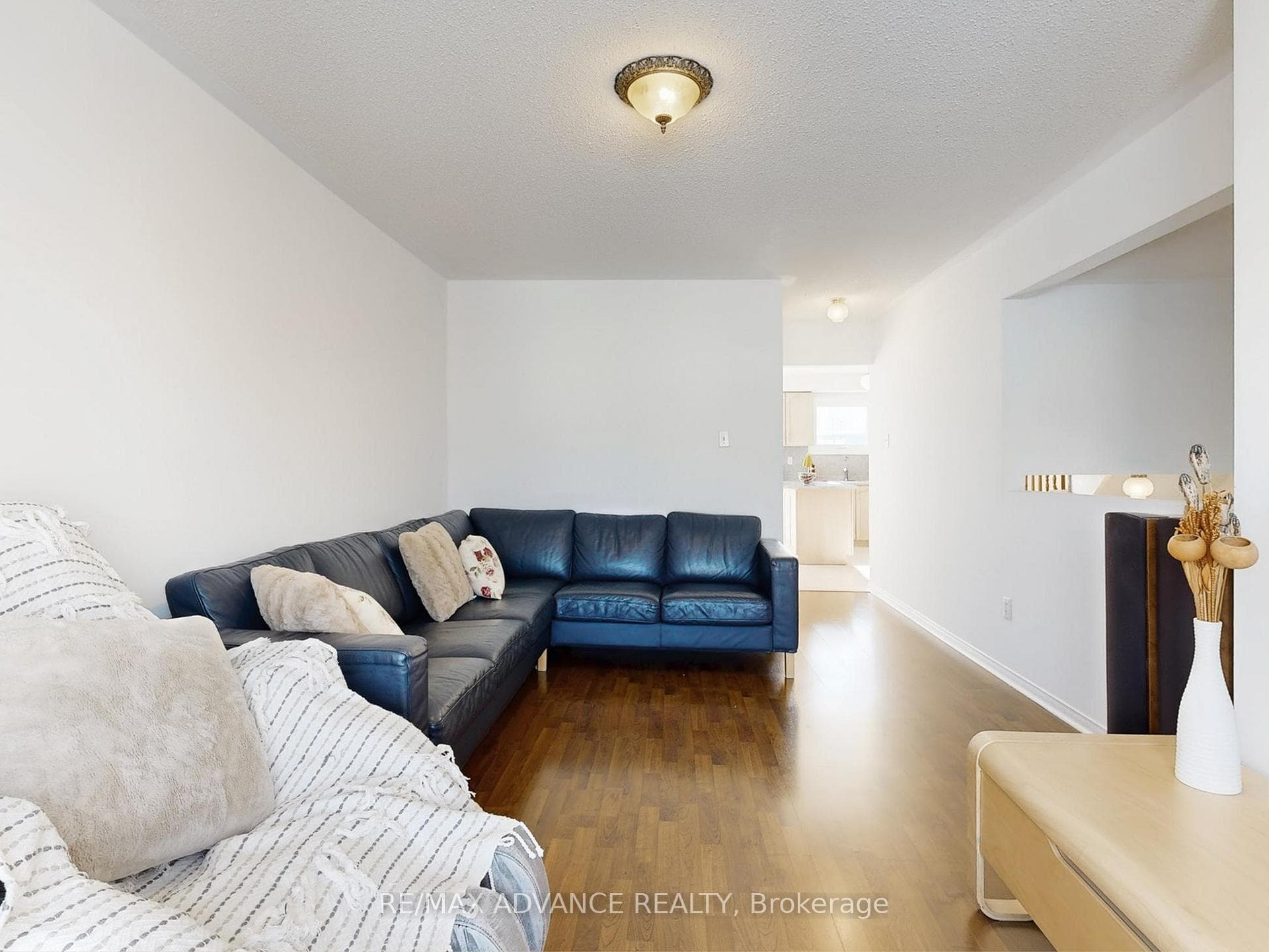 67 Kelso Crescent photo 5