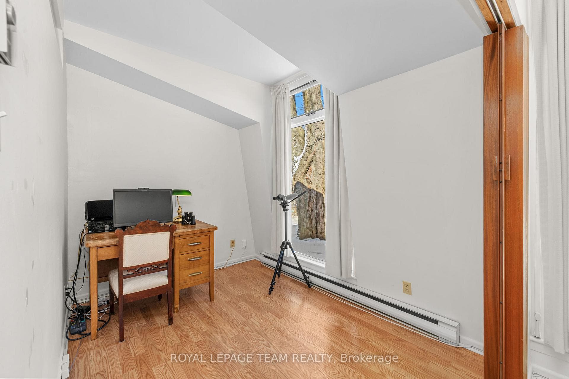 7 Kimberley Road photo 30