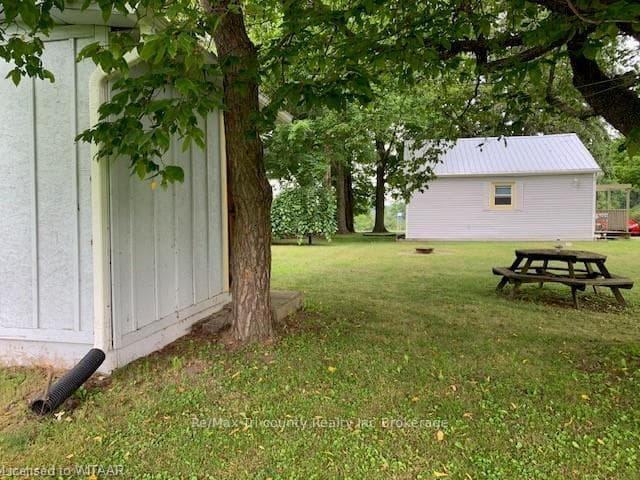 4662 PLANK Road photo 9