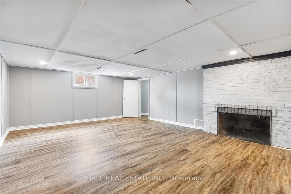 218 Herchimer Avenue photo 26