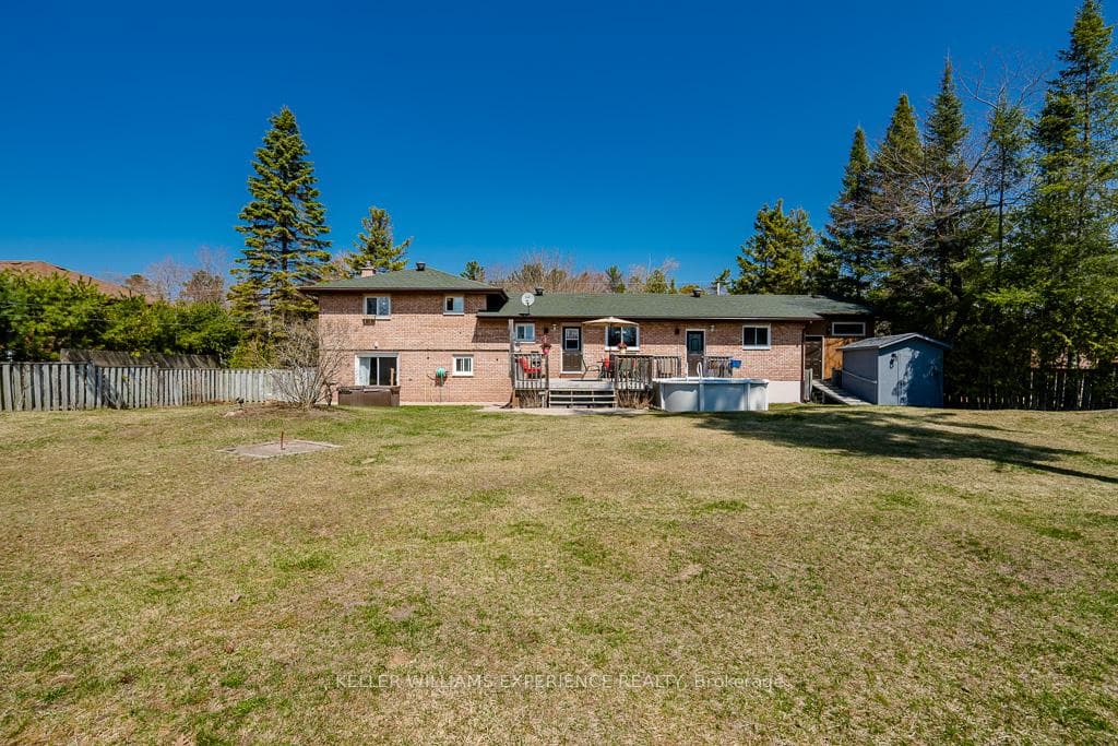 22 Pine Grove Drive photo 17