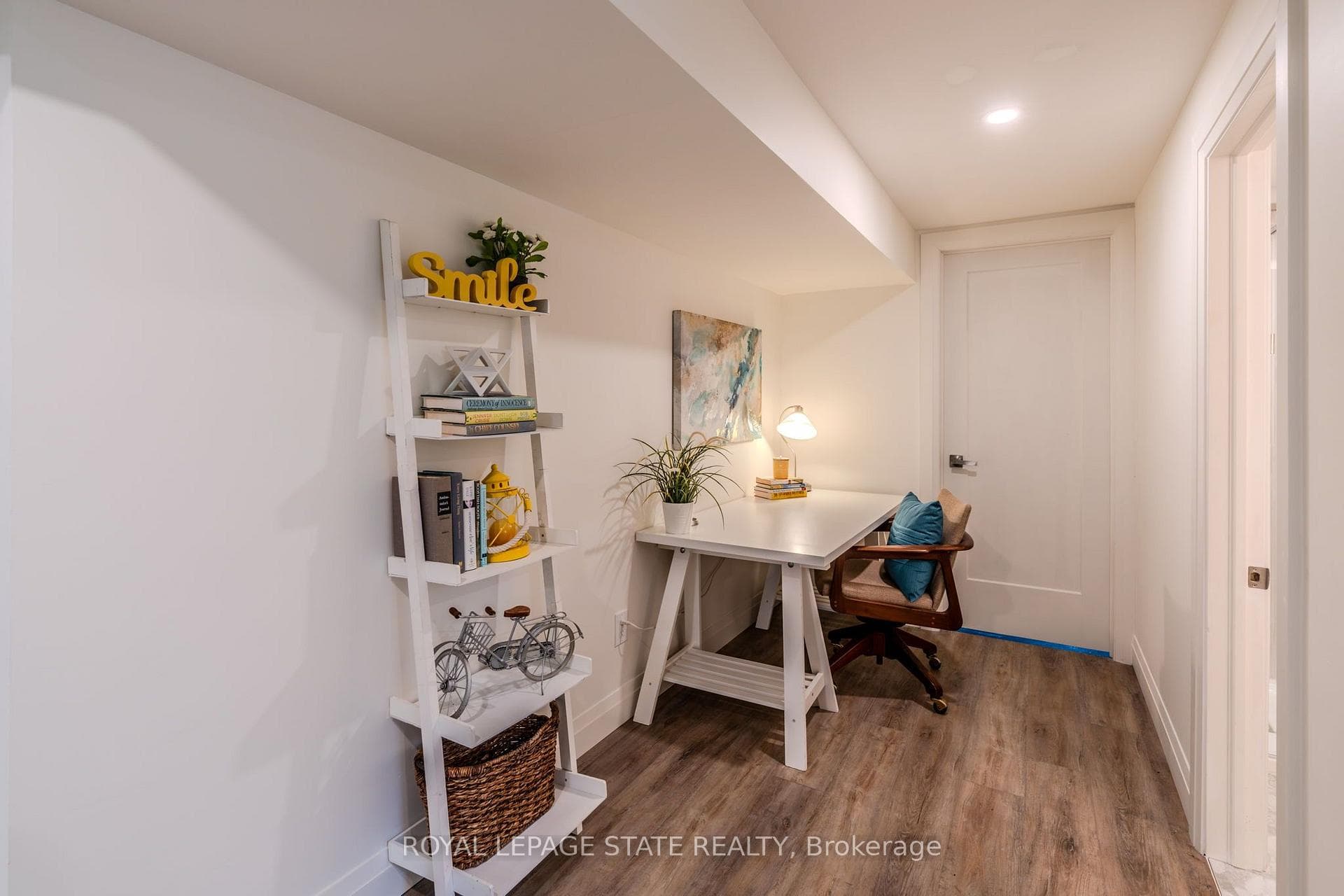17 WOODSVIEW Avenue photo 23