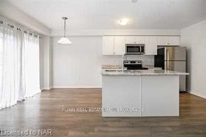 8254 TULIP TREE DRIVE Drive photo 6