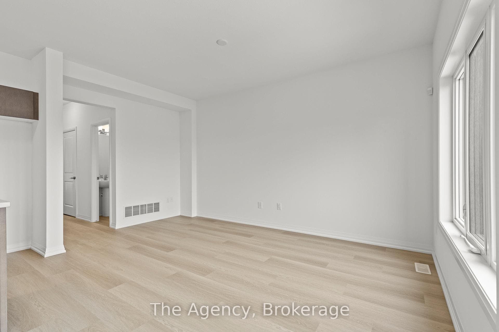 126 Willson Drive photo 5