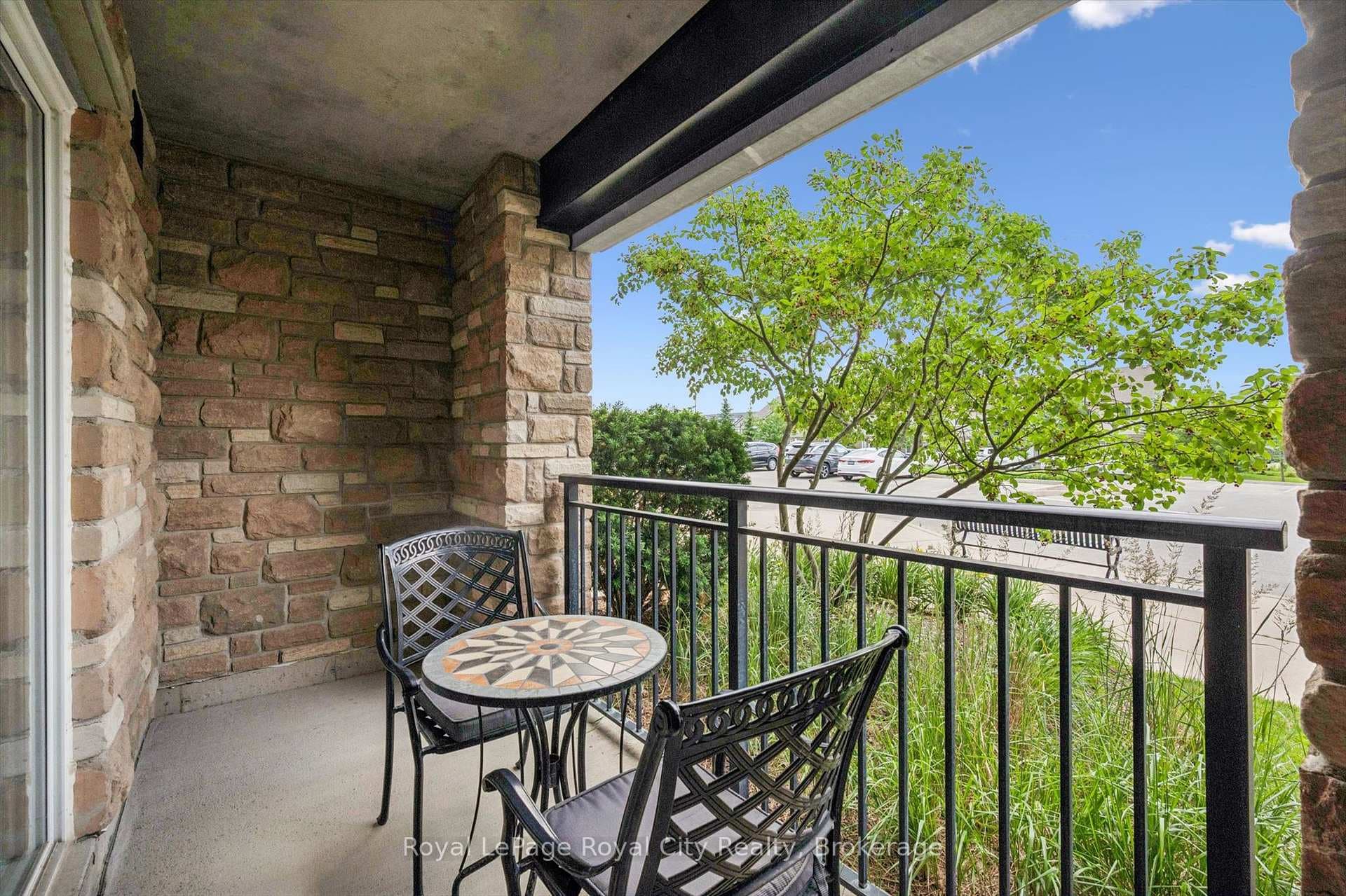 67 Kingsbury Square Unit 111 photo 23