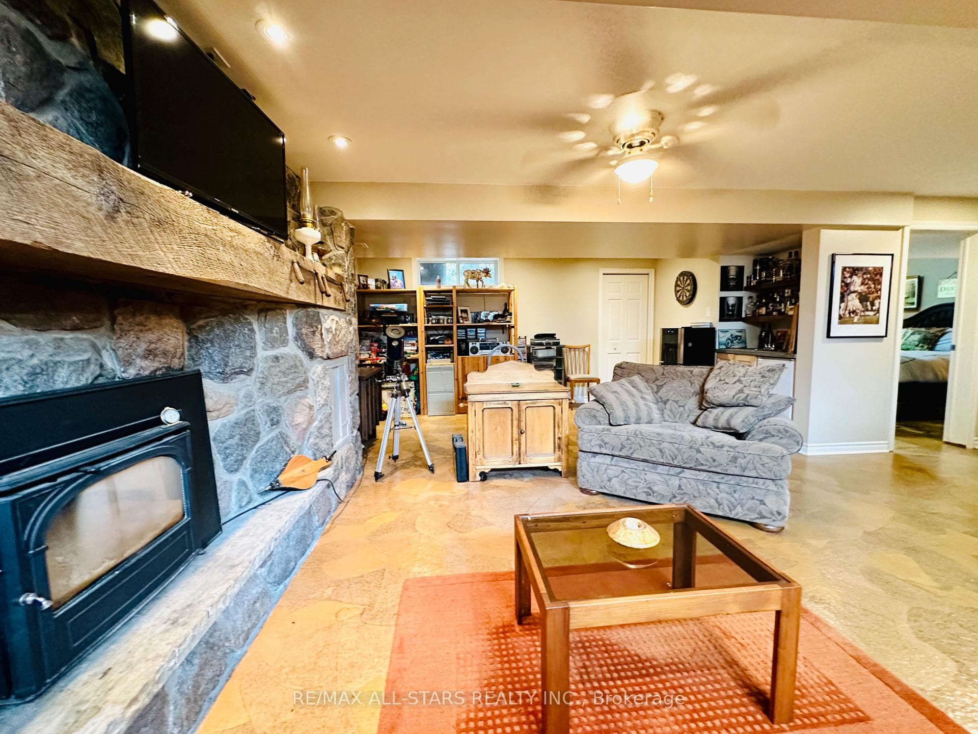 29 Totten Drive photo 22
