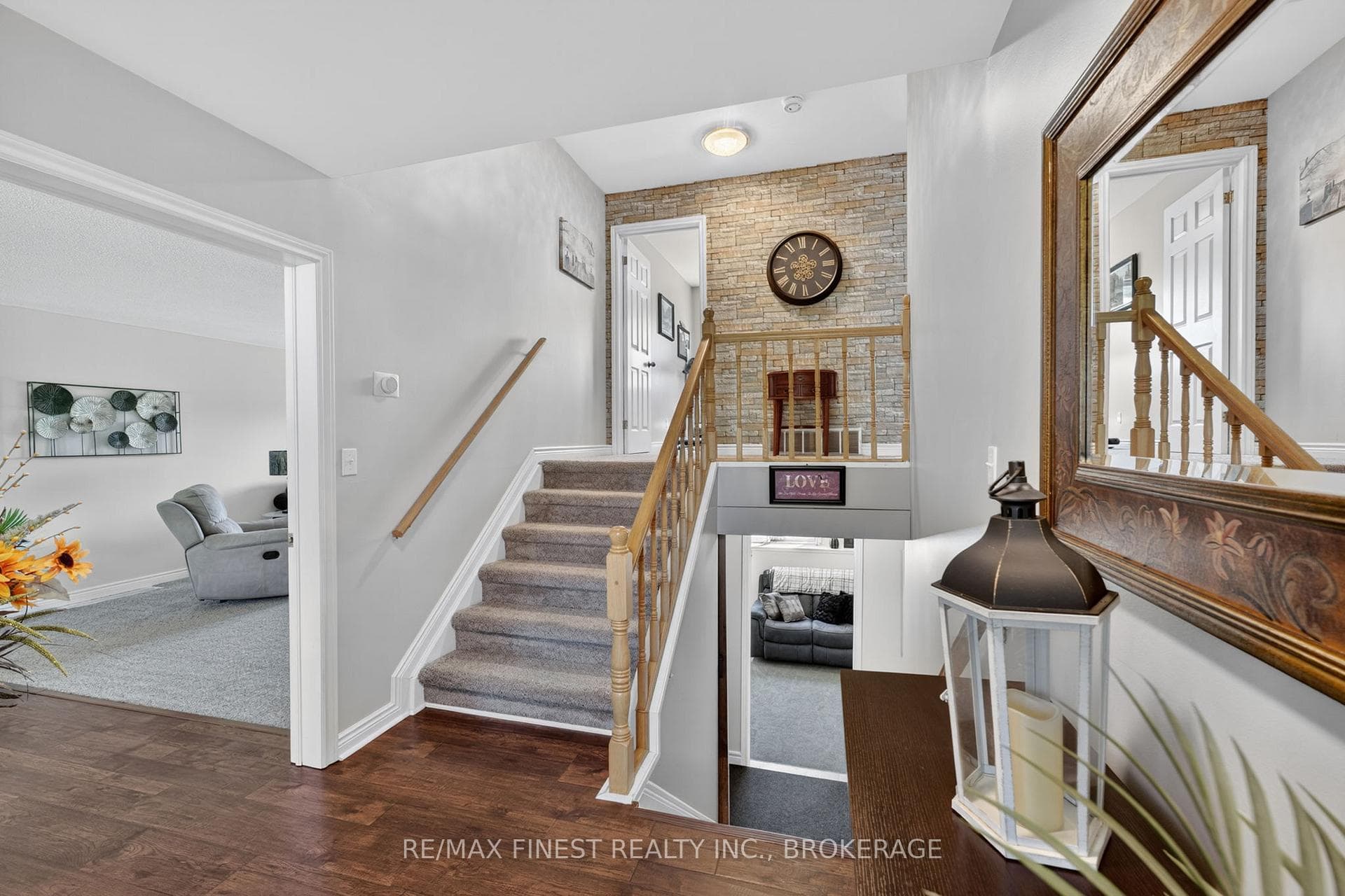 3 Mary Avenue photo 5
