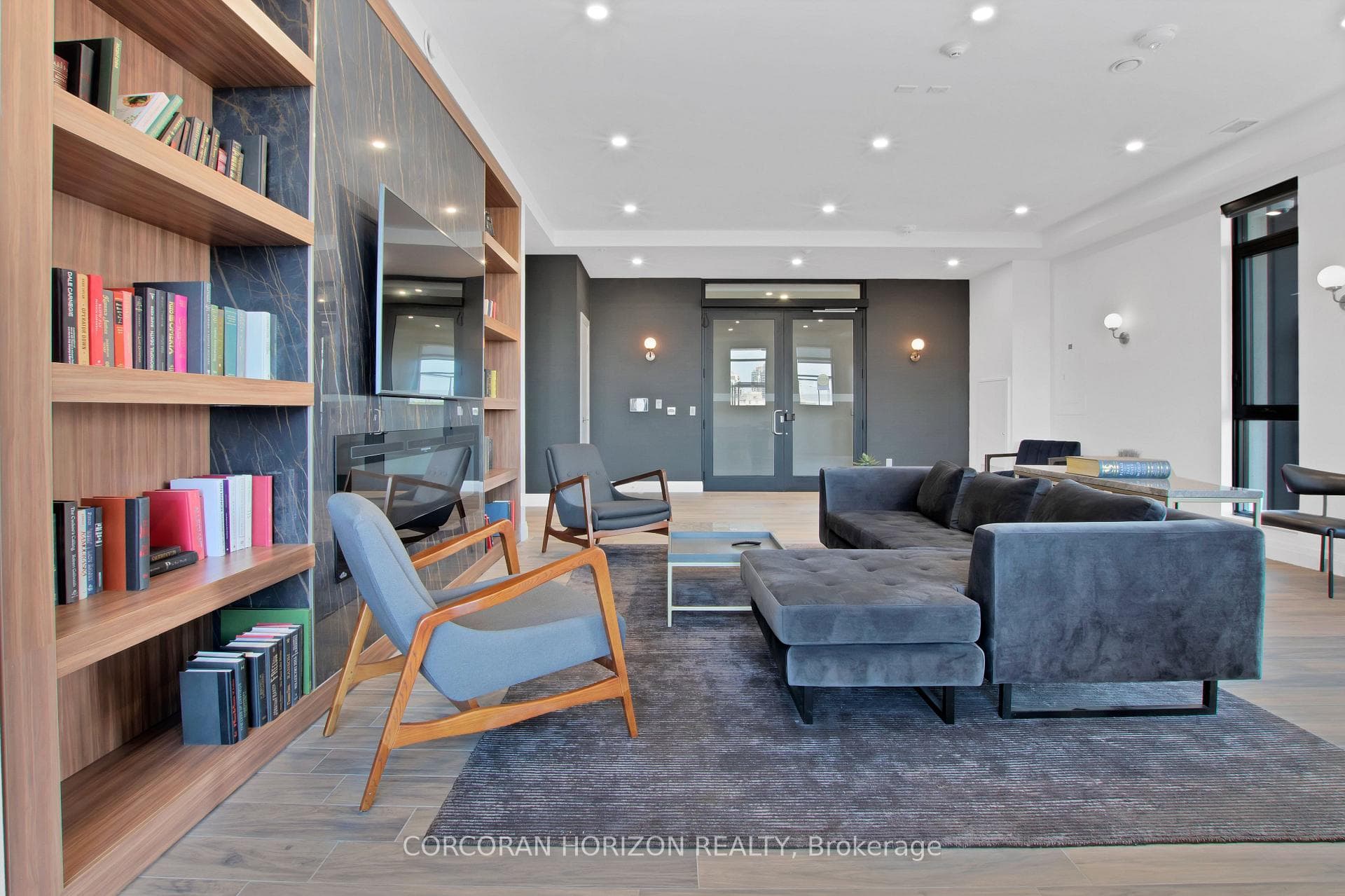 181 King Street Unit 1211 photo 24
