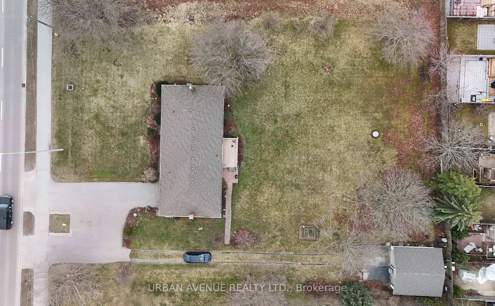 553 Bayly Street photo 29
