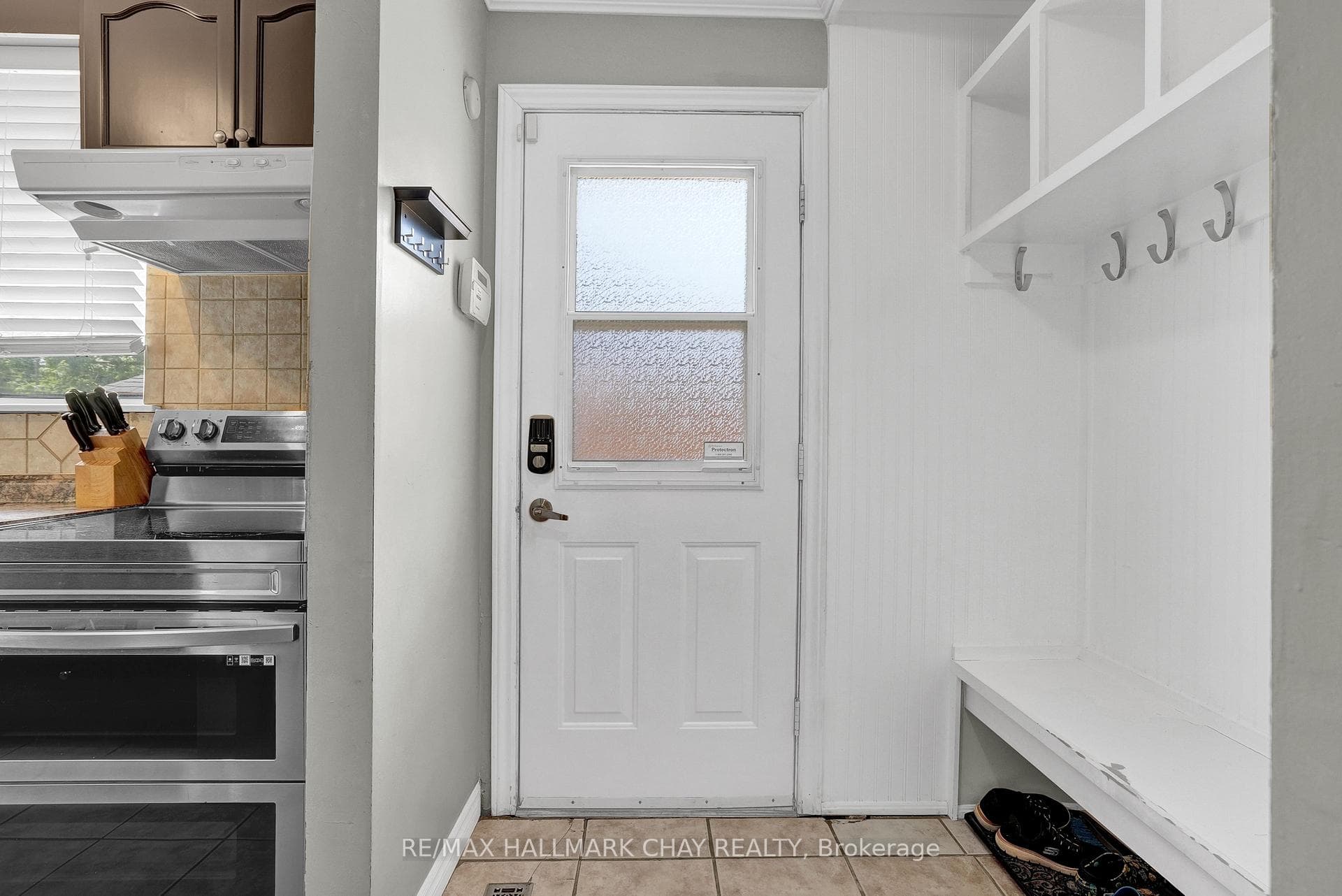 16 Austen Lane photo 27
