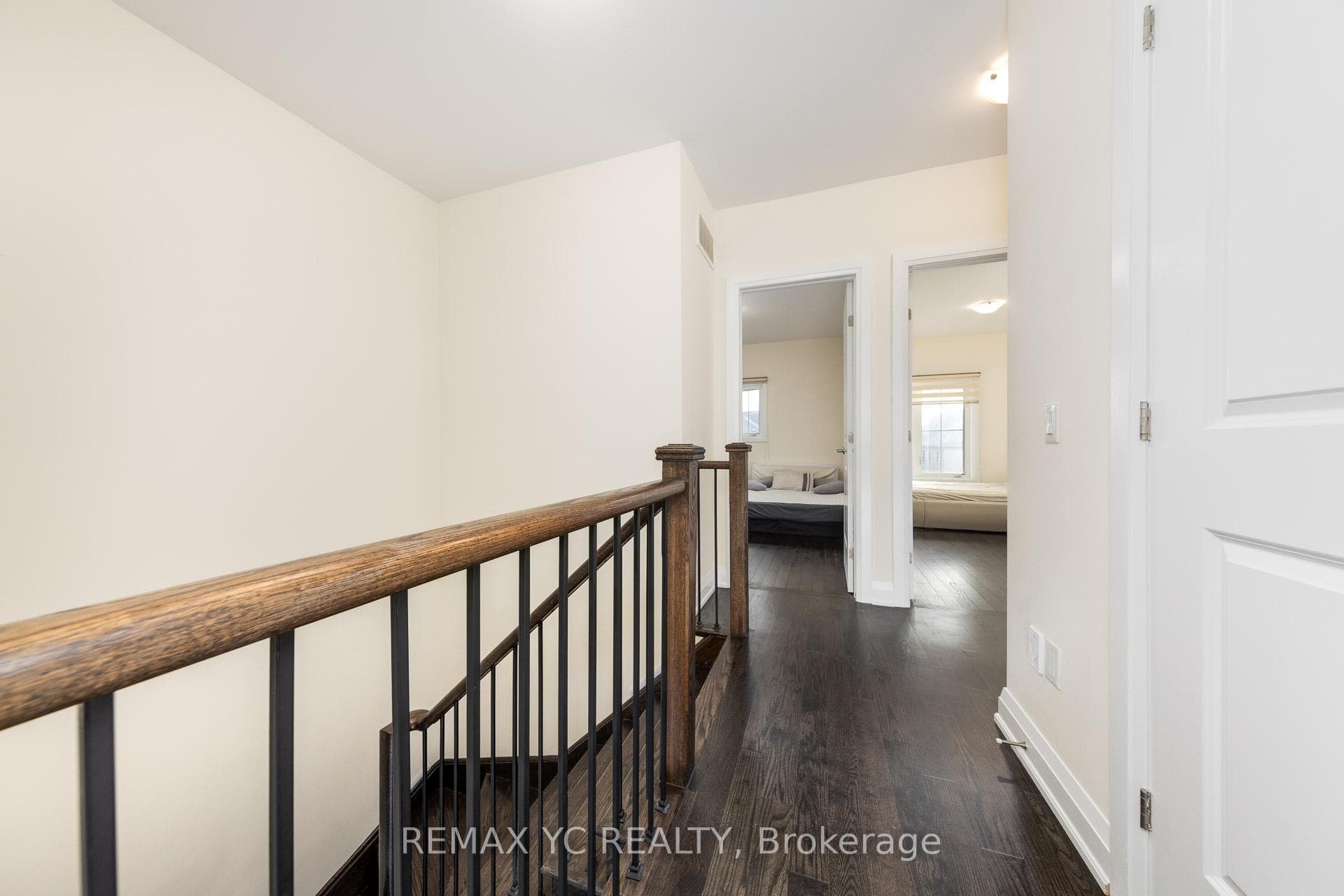 33 Duncombe Lane photo 22