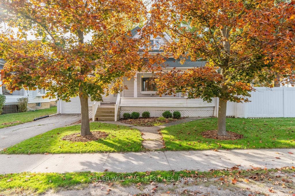212 Warwick Street photo 3