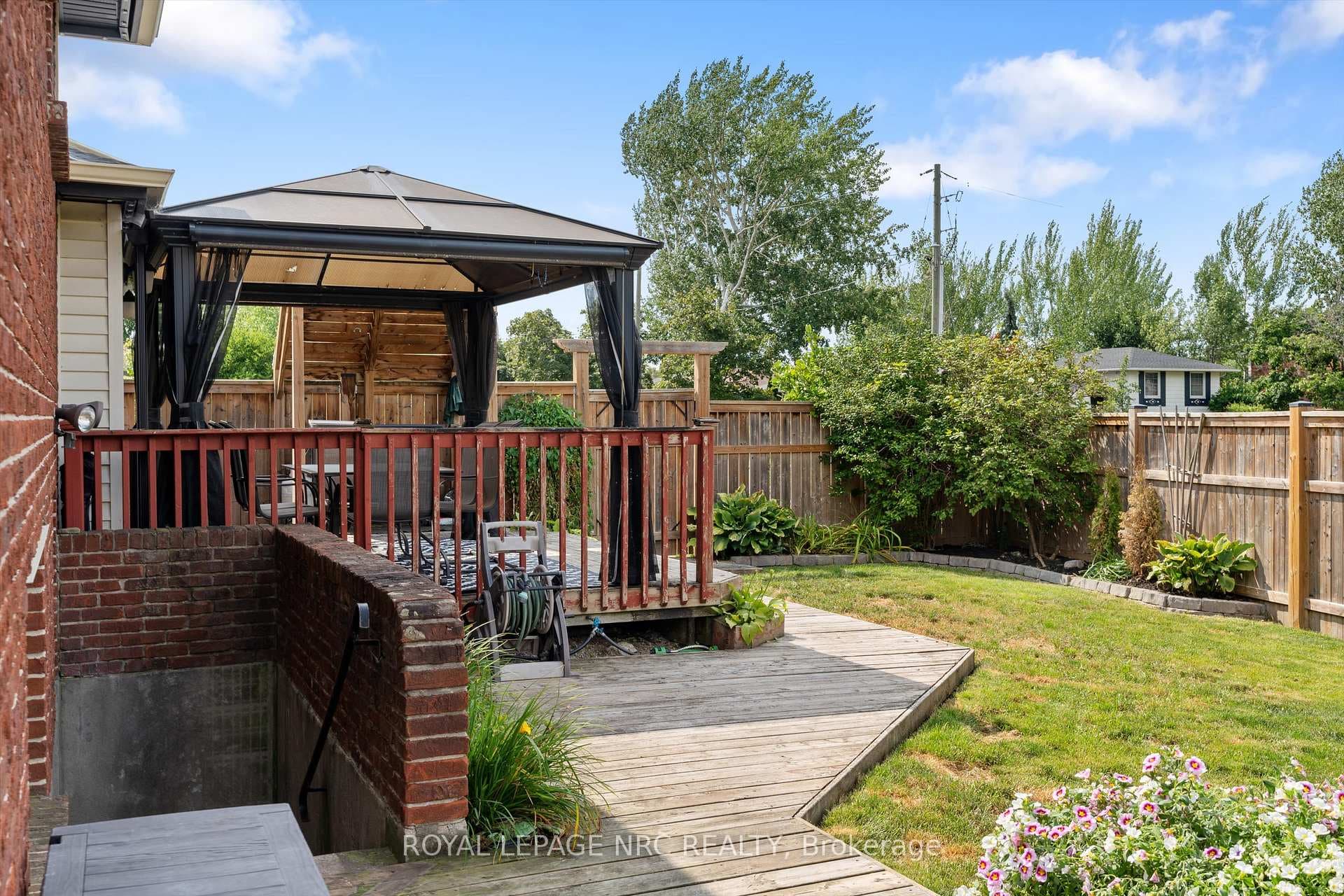 35 Dundonald Street photo 32
