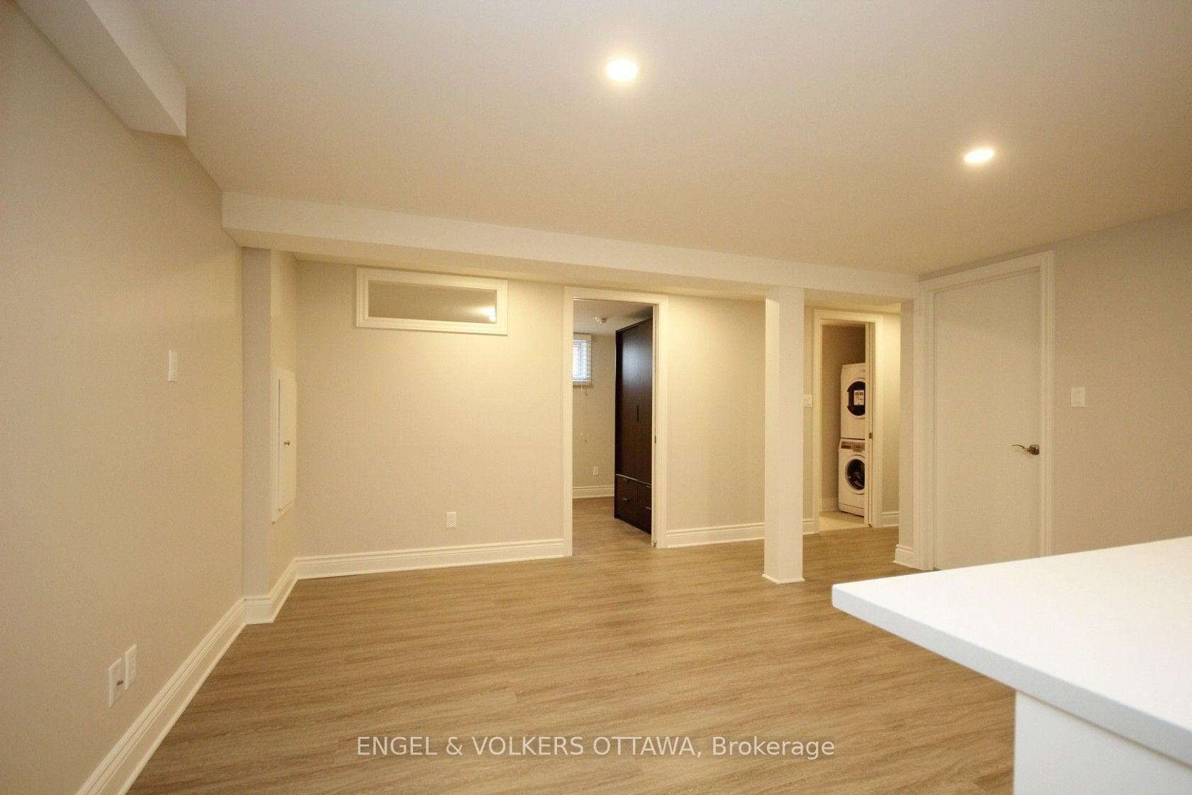 2073 Alton Street Unit B photo 11