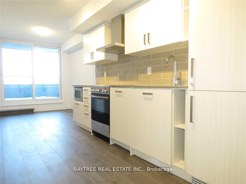 125 Redpath Avenue Unit 317 photo 1