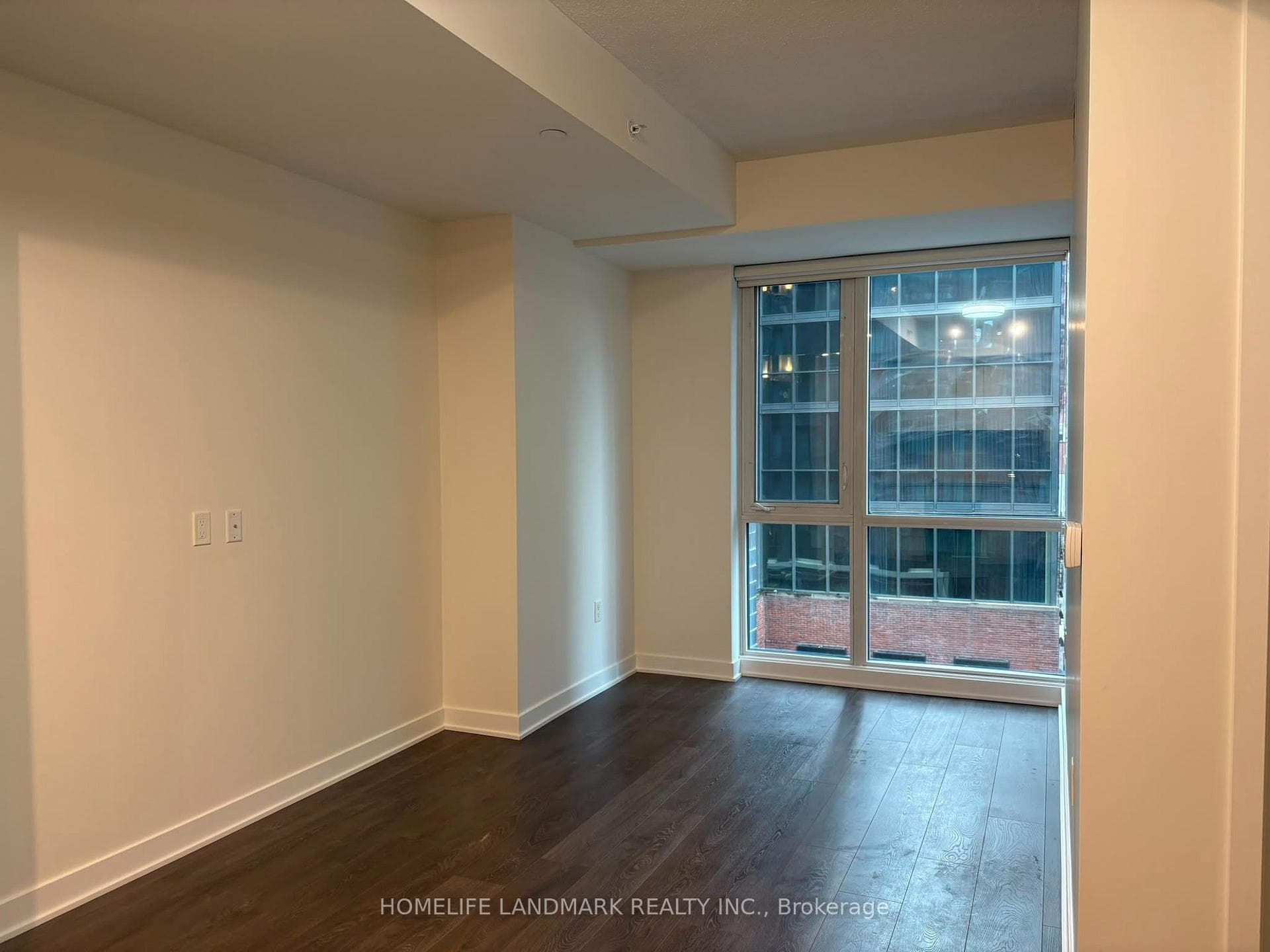 115 Blue Jays Way Unit 621 photo 4