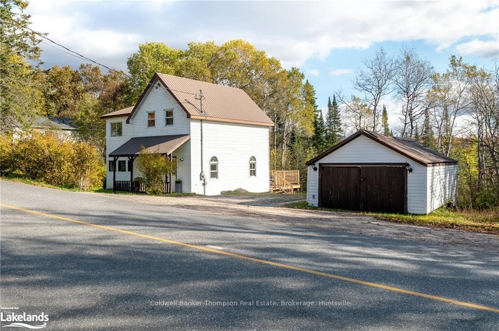 151 SCOTIA Road photo 2