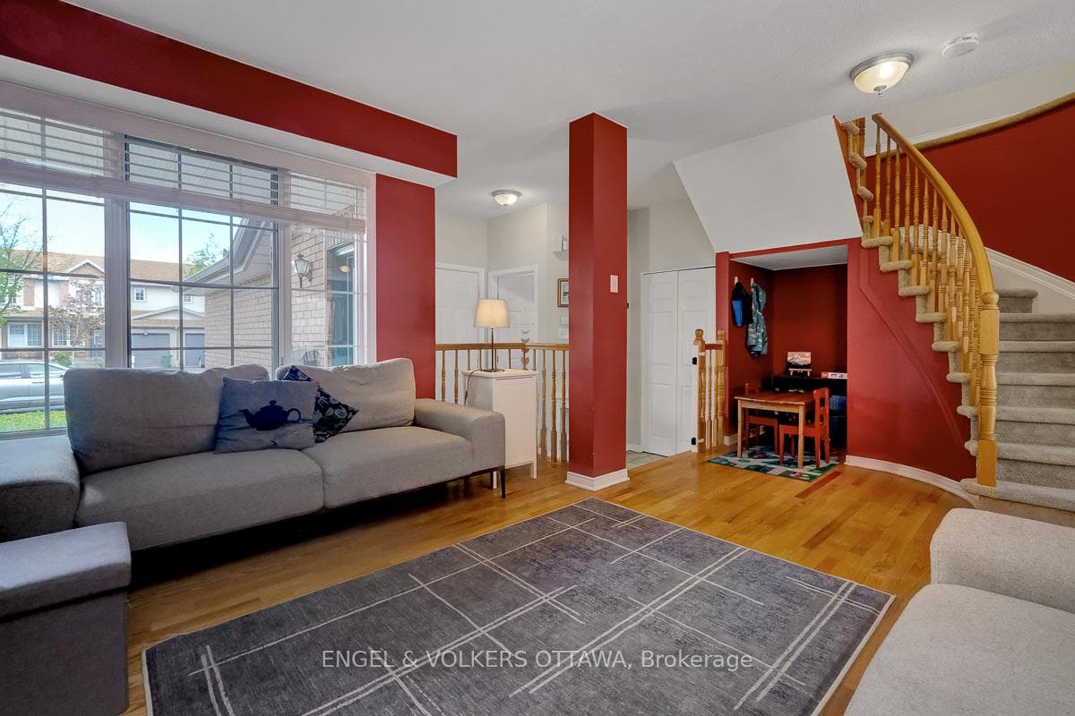 88 Kincardine Drive photo 10