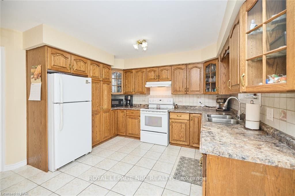 93 Willson Road photo 15