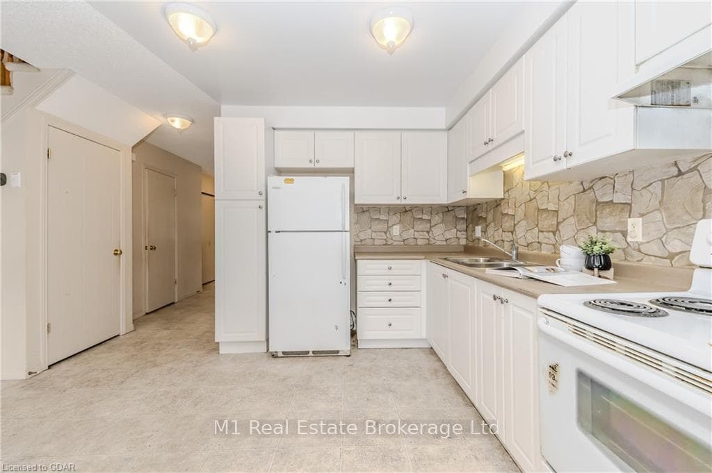 1155 GORDON Street Unit 68 photo 9