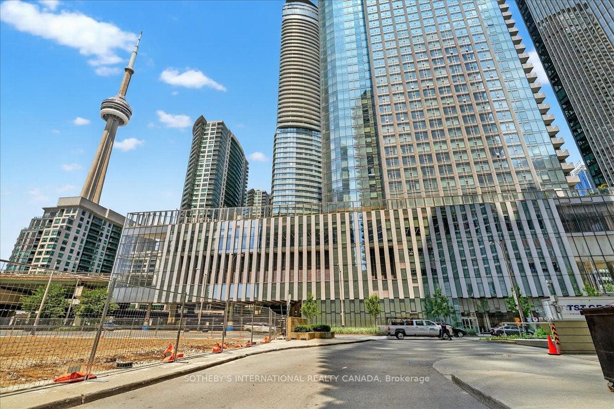 10 York Street Unit 2105 photo 40