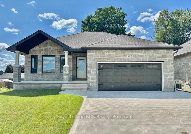 222 16th Avenue Crescent