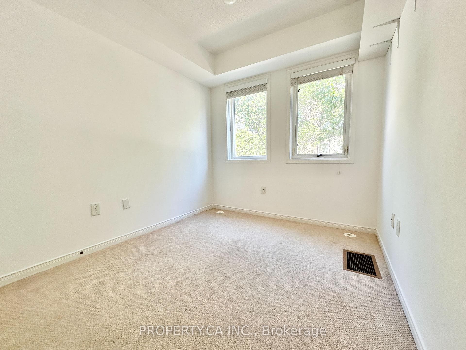 40 Merchant Lane Unit 116 photo 33