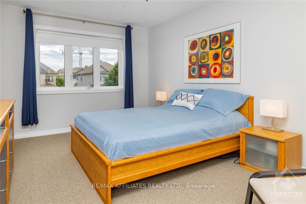 112 FRANCIS Street photo 19