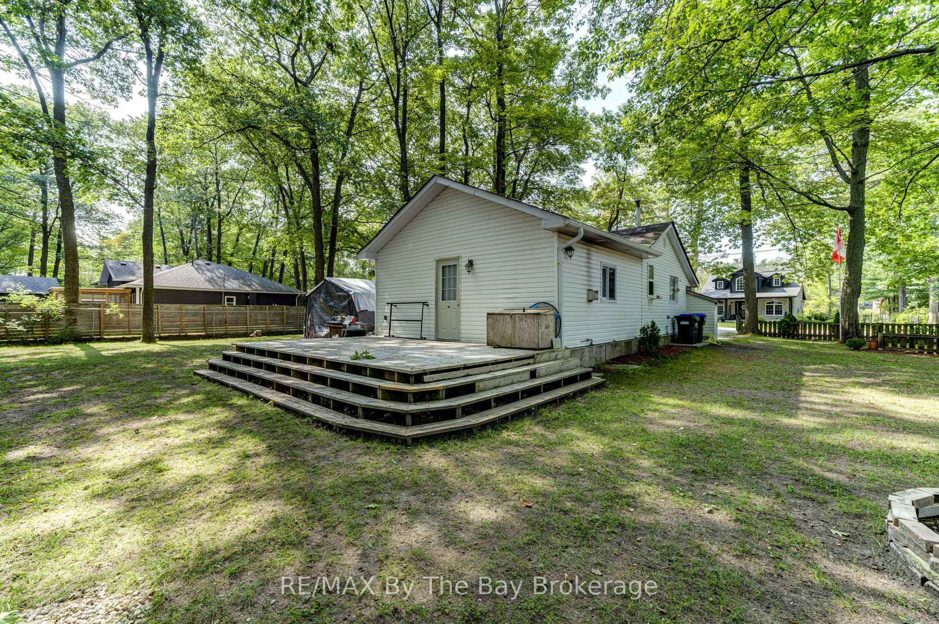 717 Oxbow Park Drive photo 21