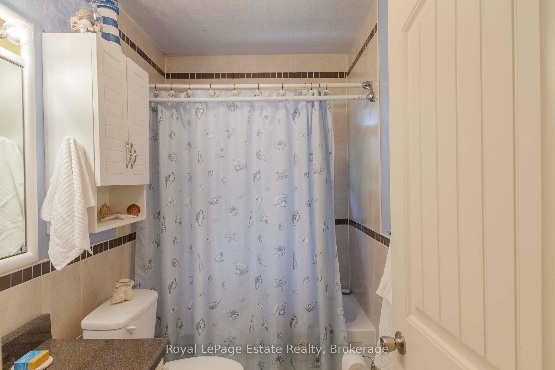 326 Lindsay Street photo 26