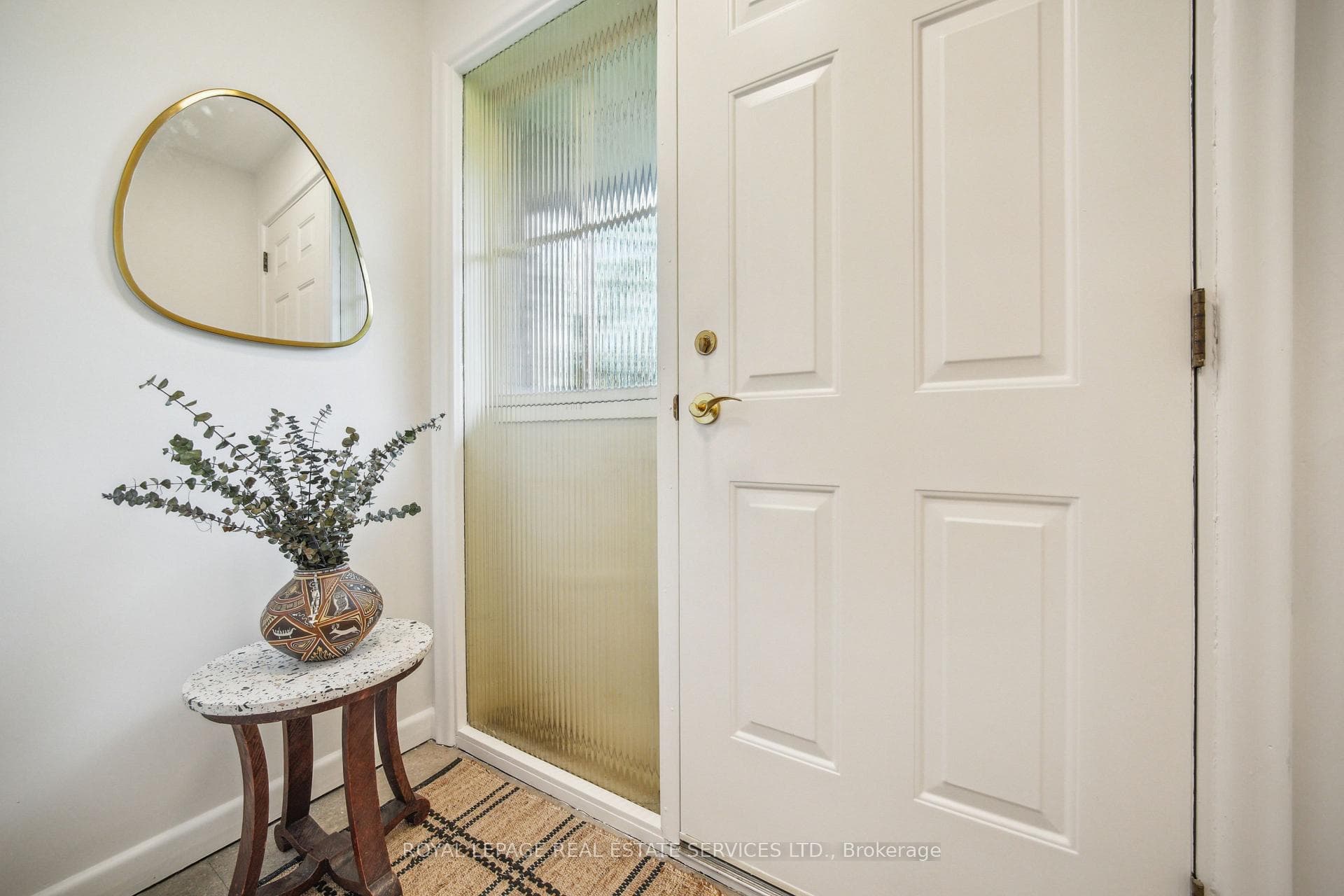 113 Crocus Drive photo 3