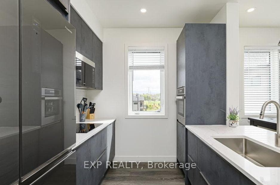 20 Beckwith Lane Unit 307 photo 15