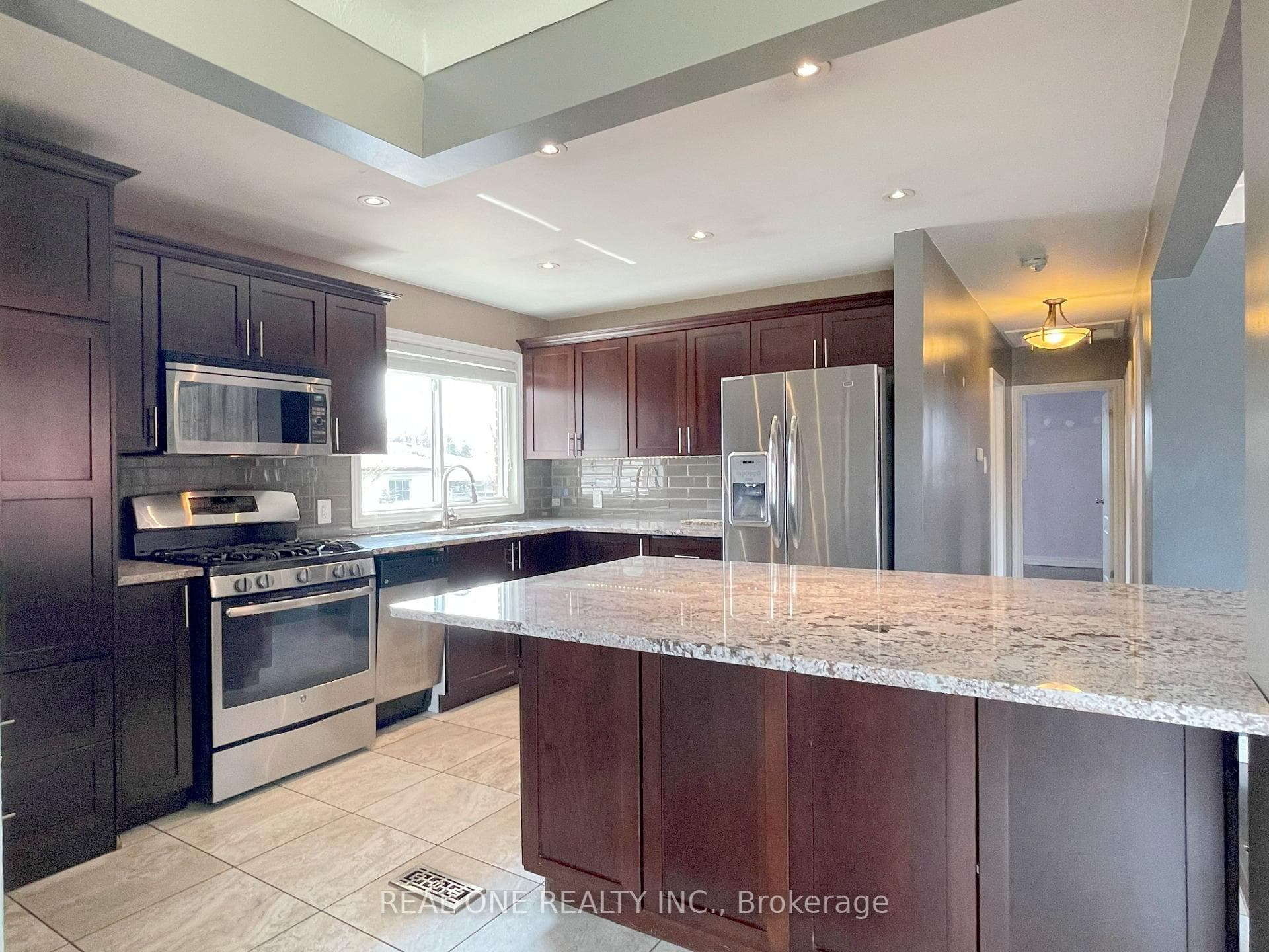 138 Welbourn Drive Unit upper photo 2