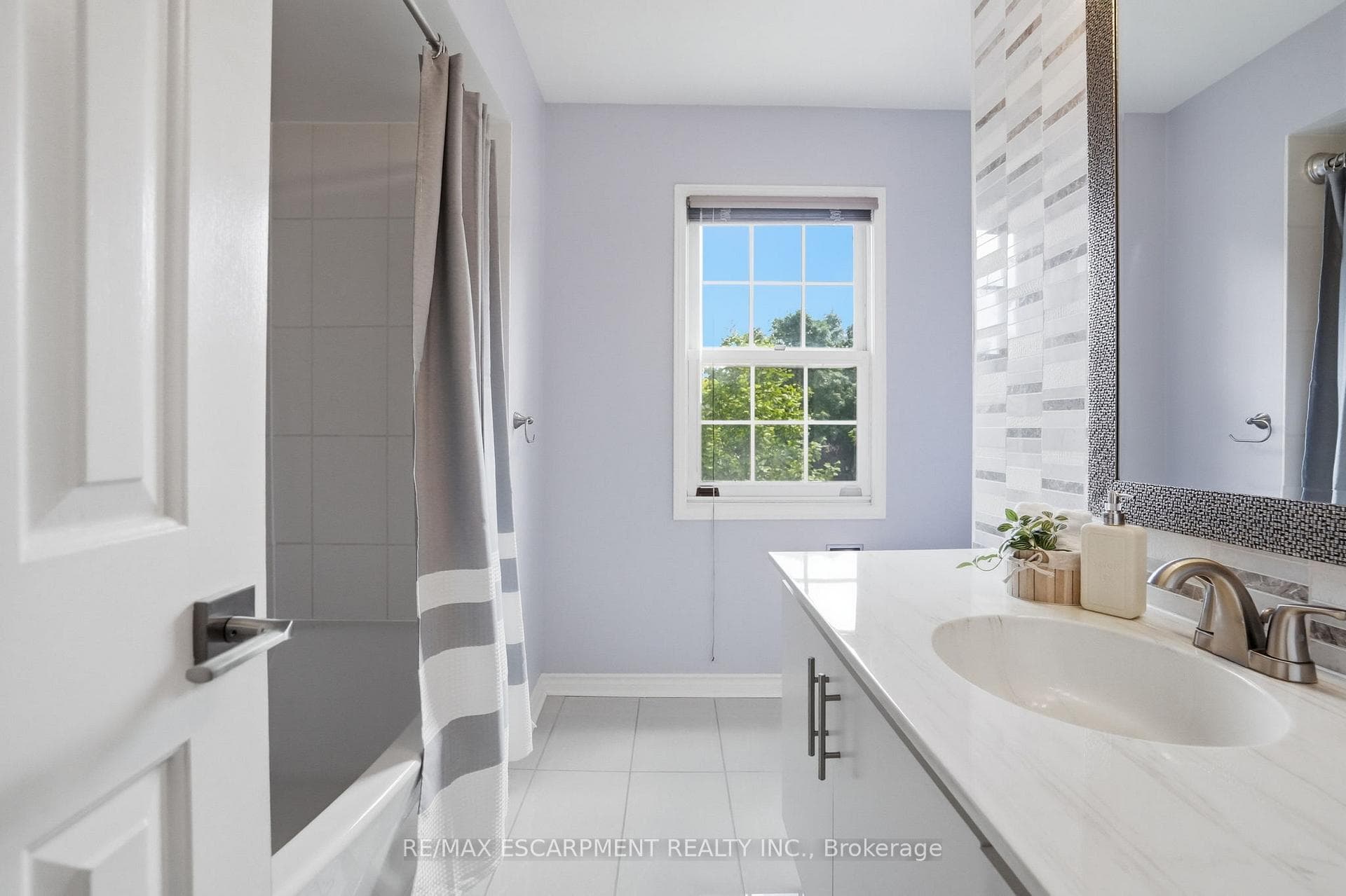 133 Warner Drive photo 33