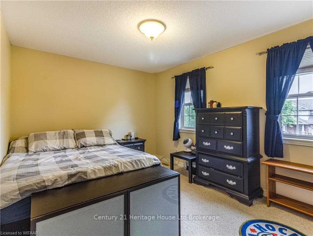 263 FALCON Drive photo 29