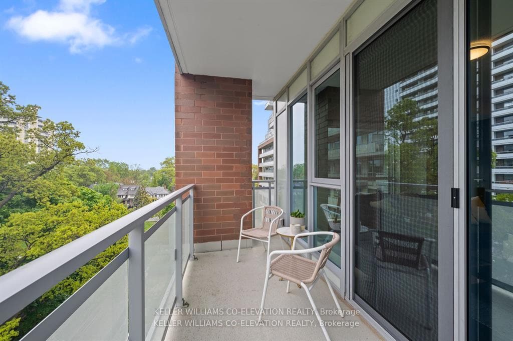 1830 Bloor Street Unit 638 photo 10