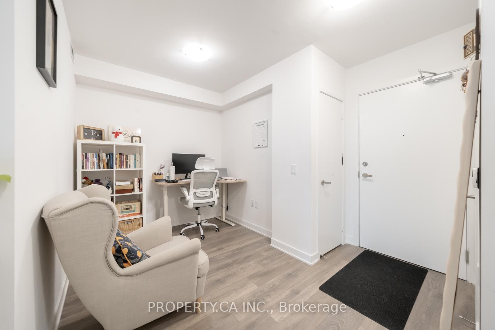 195 Redpath Avenue Unit 3505 photo 6