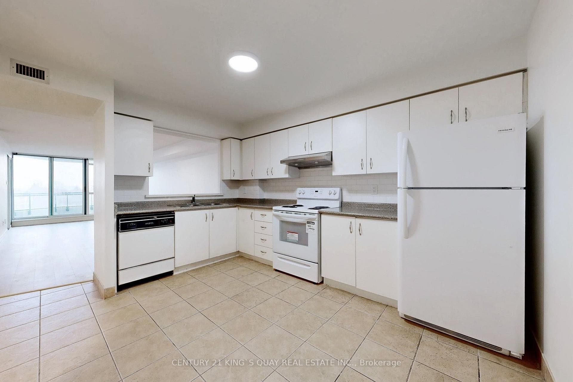 4727 Sheppard Avenue Unit 616 photo 12