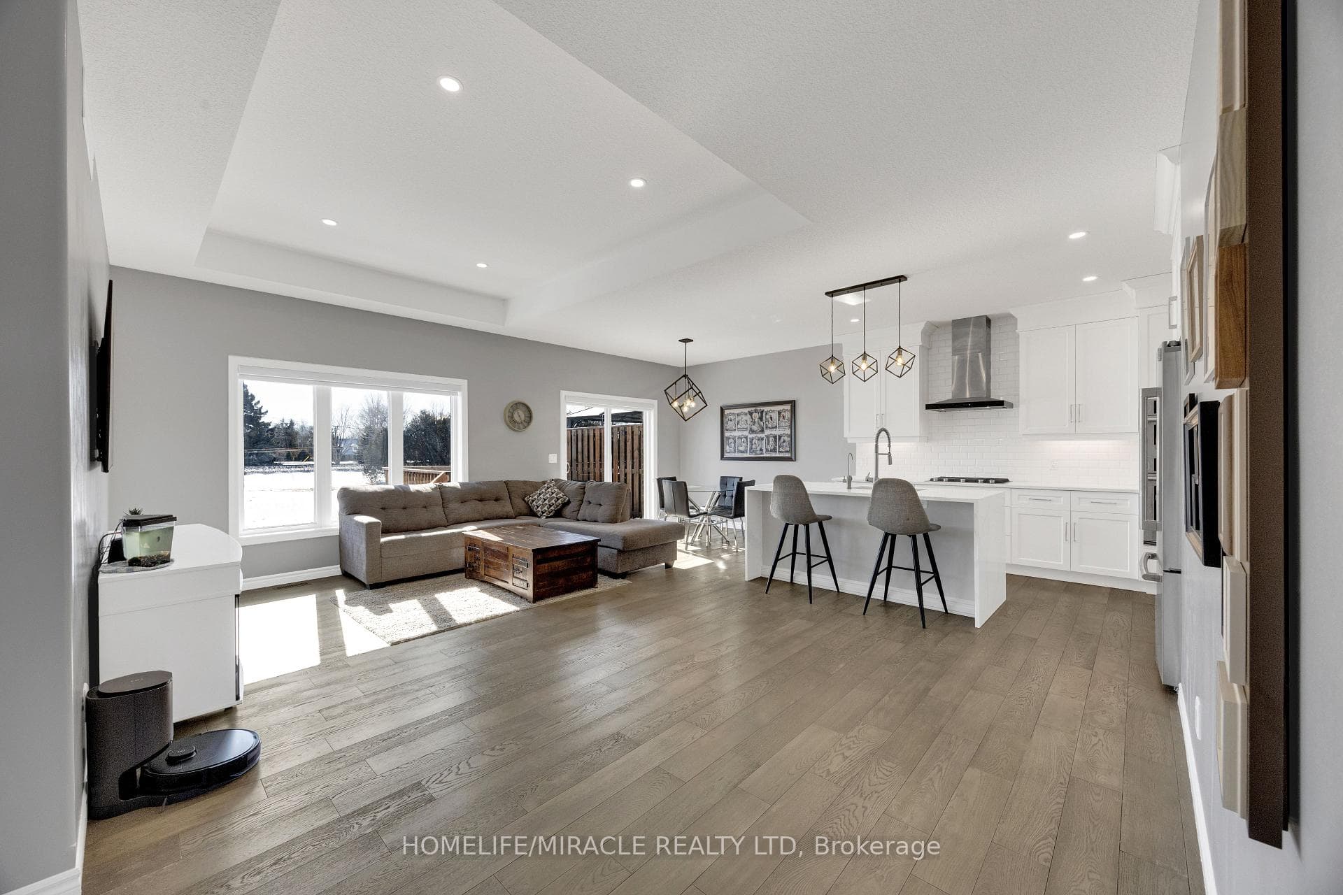 78 Matheson Crescent photo 10