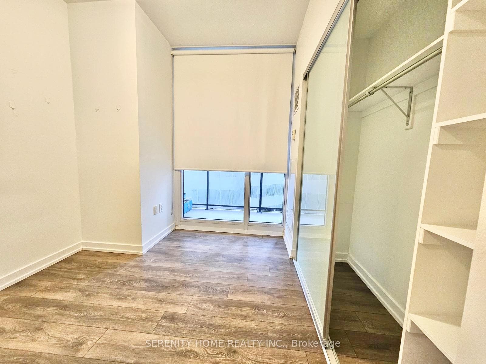 426 University Avenue Unit 1003 photo 9