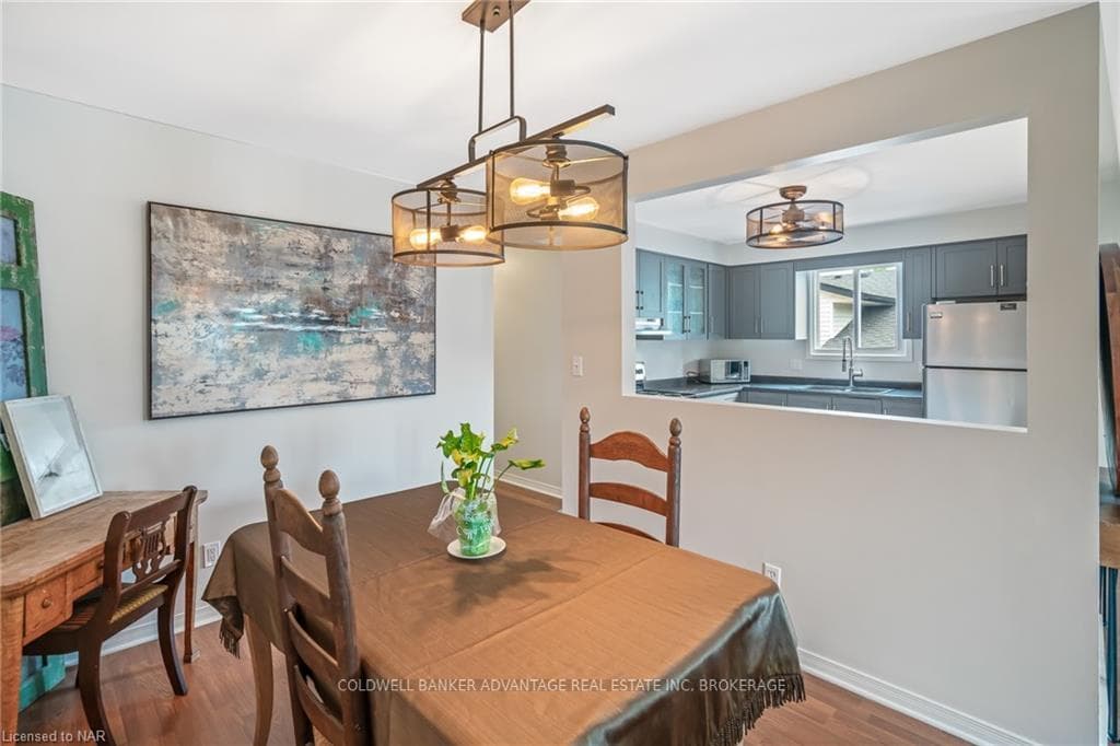 164 WINDSOR Street photo 10