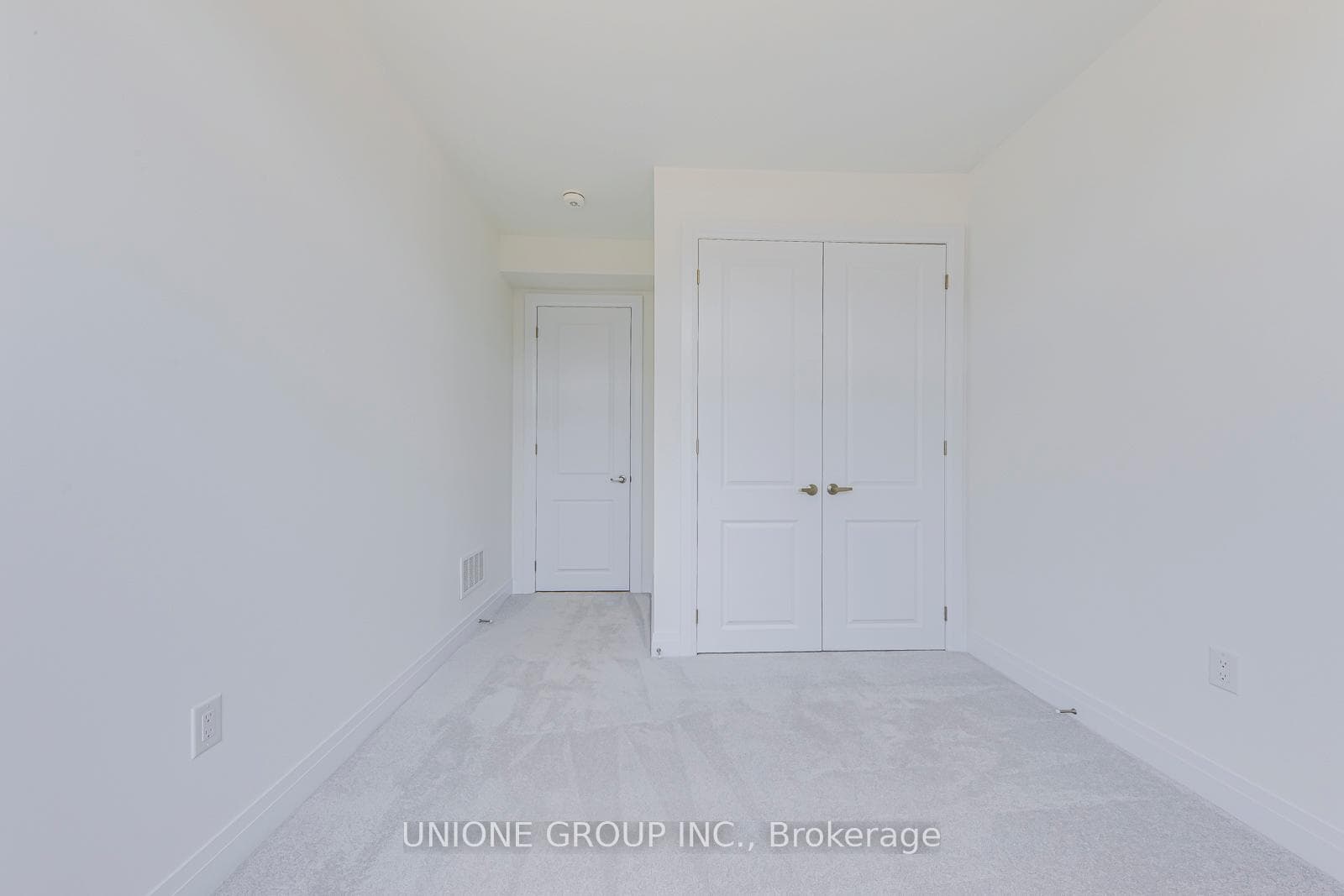 3271 Crystal Drive photo 24
