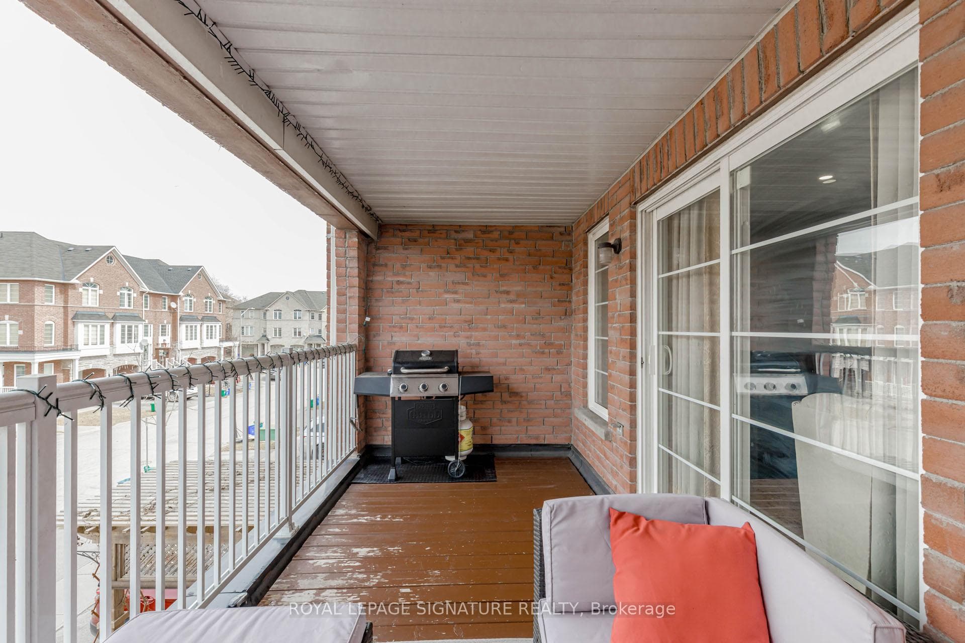 130 Bayly Street photo 22