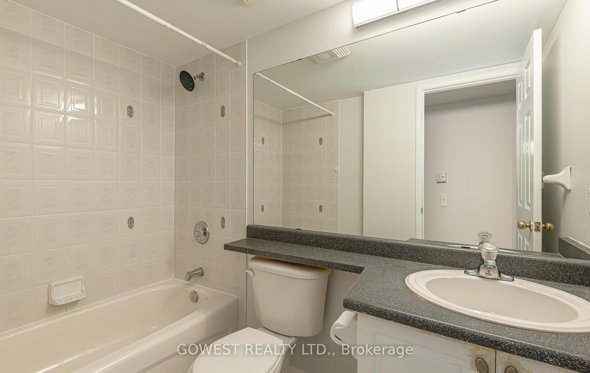 200 Mclevin Avenue Unit 82 photo 15