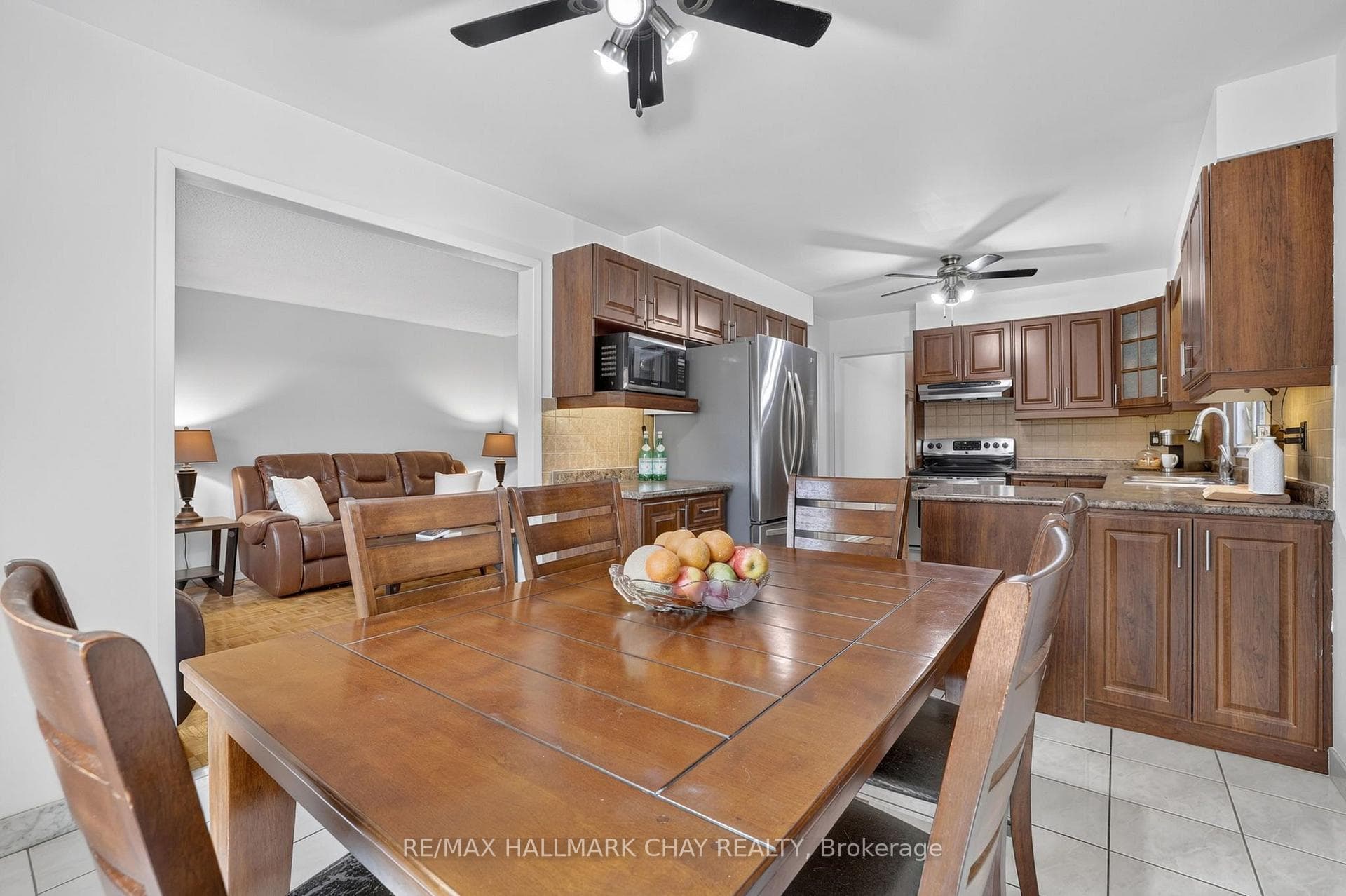 76 Donna Drive photo 17