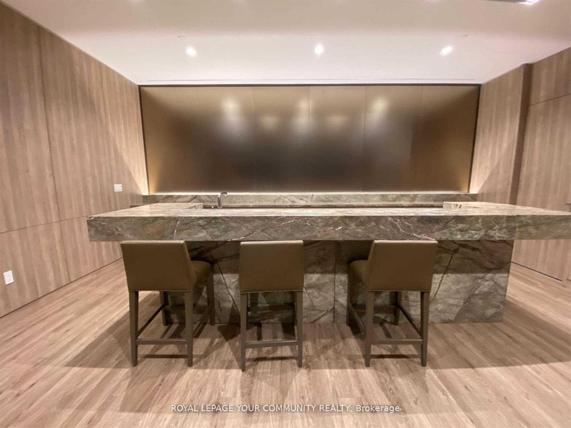 27 Bathurst Street Unit 1813W photo 23