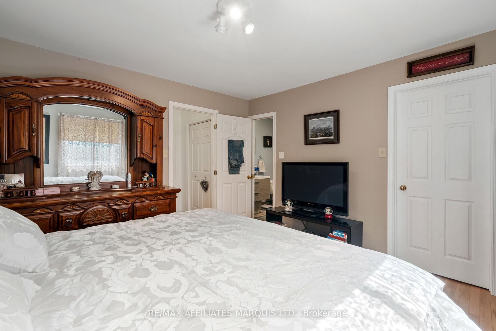 6287 Graham Court photo 16