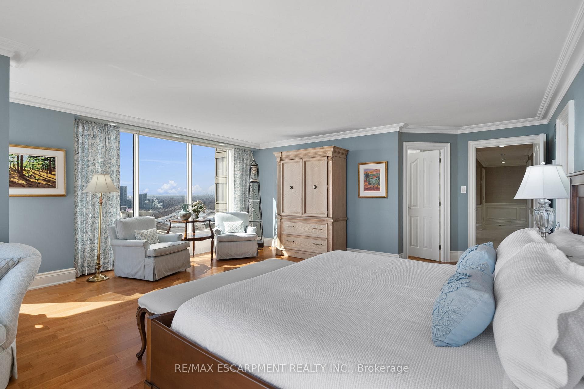 2045 Lake Shore Boulevard Unit 2707 photo 25